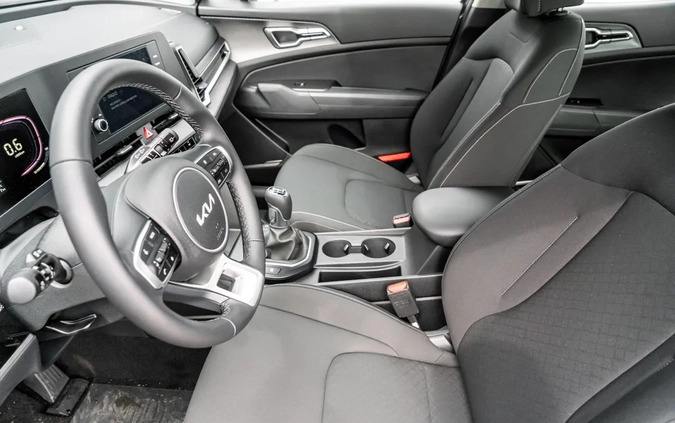 Kia Sportage cena 124900 przebieg: 5, rok produkcji 2024 z Poddębice małe 562